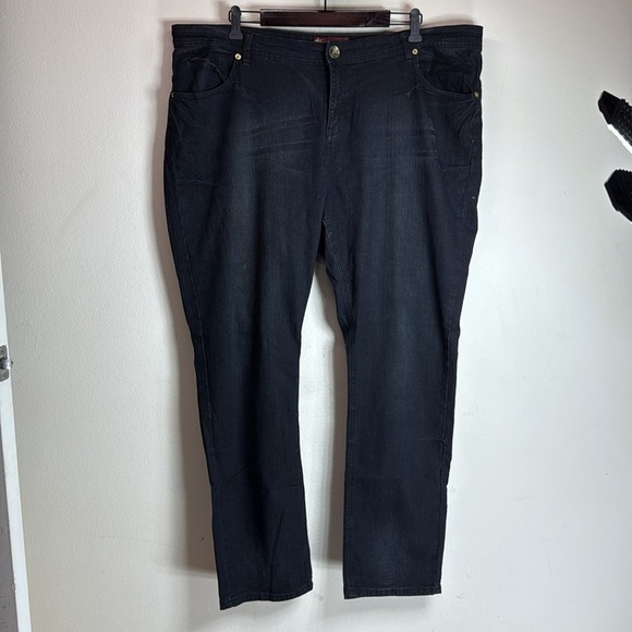 (T6) Vintage Apple Bottoms jeans with silver embroidery from the 2000s. Size 22. - Picture 4 of 14